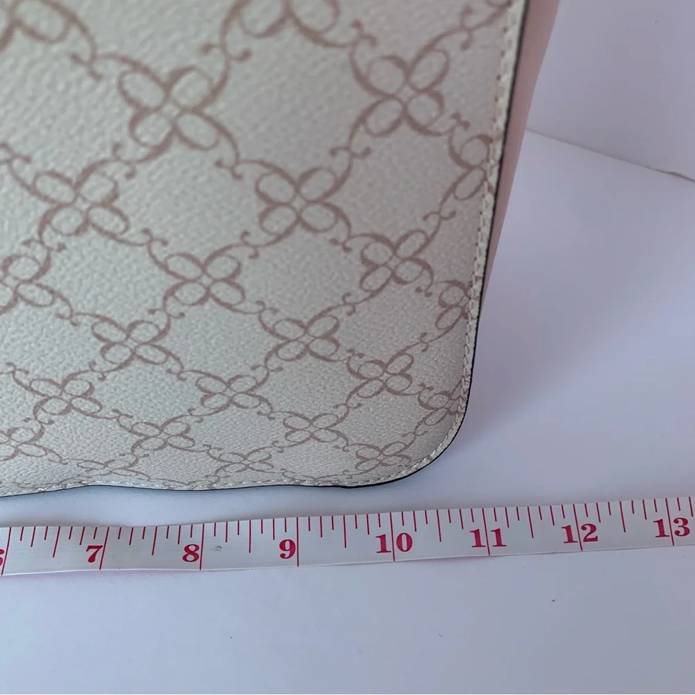Nine West Cream and Pink Satchel - Picture 2 of 8